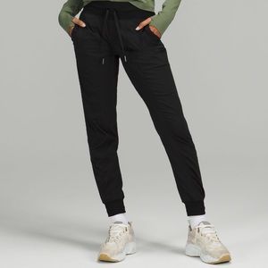 Dance Studio Mid-Rise Jogger Full Length